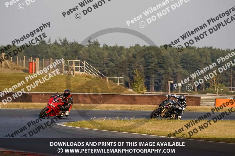 enduro digital images;event digital images;eventdigitalimages;no limits trackdays;peter wileman photography;racing digital images;snetterton;snetterton no limits trackday;snetterton photographs;snetterton trackday photographs;trackday digital images;trackday photos